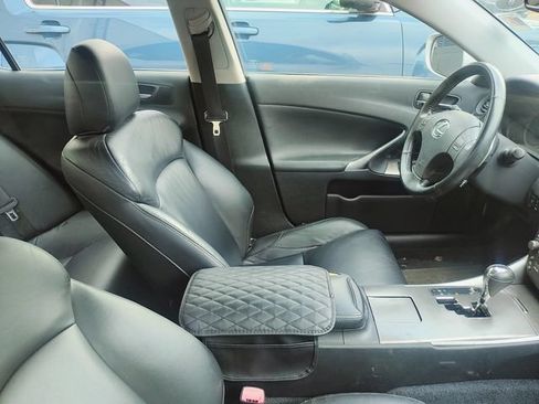 Used 2006 Lexus IS 250 RWD image 4