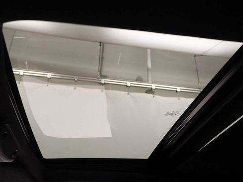 Certified 2019 Ford F150 Platinum w/ Equipment Group 701A Luxury image 33