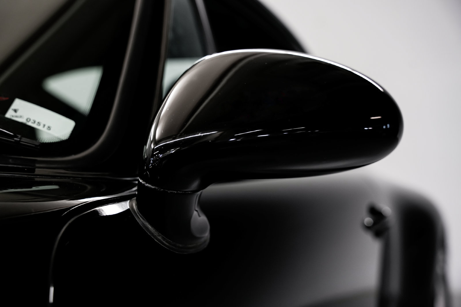 Used 1995 Porsche 911 Carrera RWD image 33