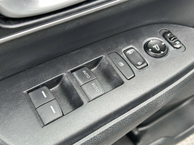 Used 2020 Honda CR-V EX-L image 16