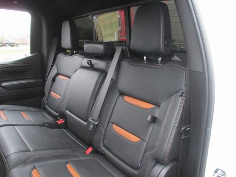 Certified 2024 GMC Sierra 1500 AT4 w/ Technology Package image 23