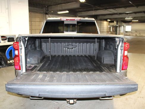 Used 2020 Chevrolet Silverado 1500 LT w/ All-Star Edition image 34