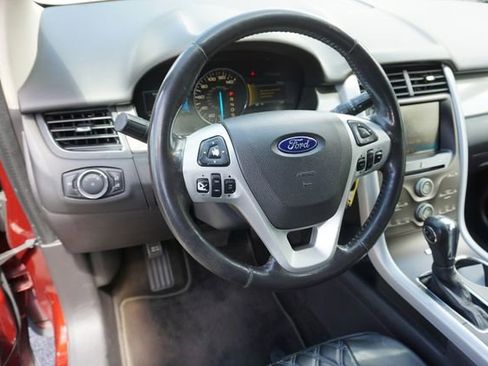 Used 2014 Ford Edge SEL w/ Equipment Group 205A FWD image 9