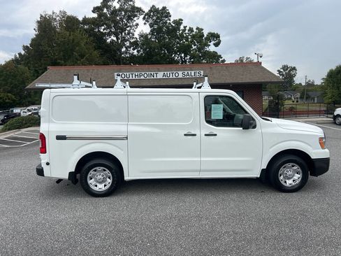 Used 2020 Nissan NV 2500 SV w/ Navigation Package image 2