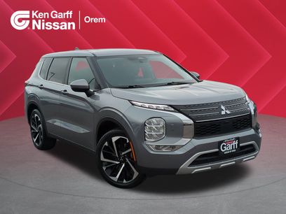 Used 2024 Mitsubishi Outlander SE