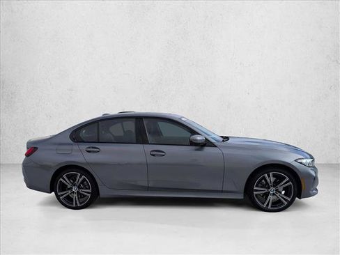 Used 2023 BMW 330i Sedan w/ Driving Assistance Package RWD image 4