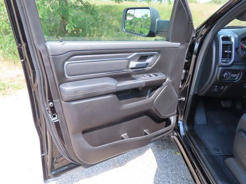 Used 2025 RAM 1500 Big Horn AWD/4WD image 26