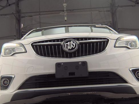 Used 2019 Buick Envision Essence FWD image 3