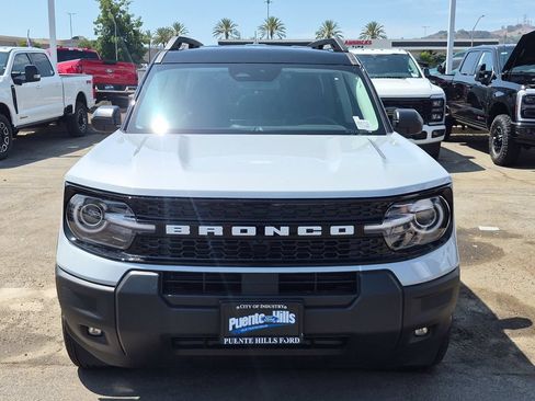 New 2026 Ford Bronco Sport Outer Banks AWD/4WD image 2