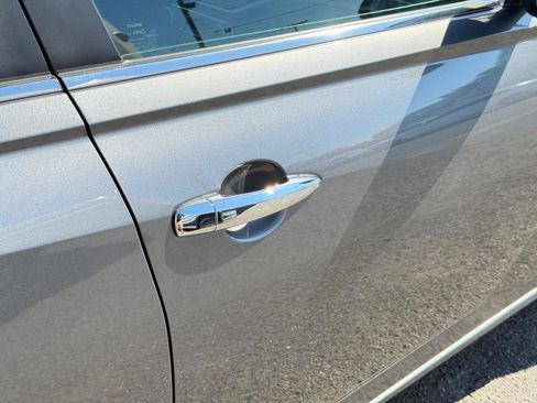 Used 2024 Nissan Altima 2.5 SV FWD image 87