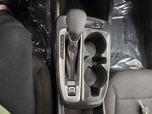 Used 2024 Chevrolet Trax LS image 19