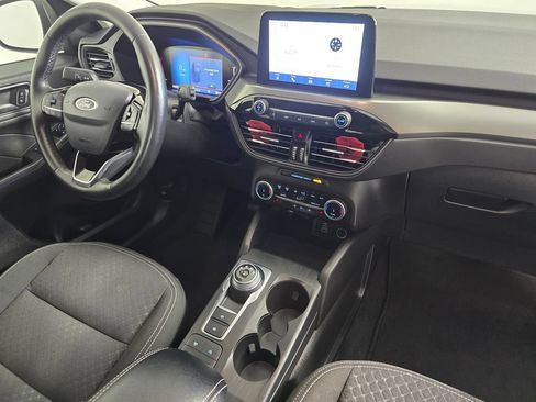 Used 2024 Ford Escape Active AWD/4WD image 10