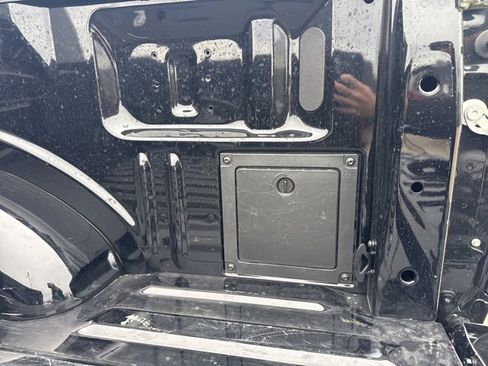 New 2025 Ford F150 Lariat w/ Equipment Group 501A Mid image 14