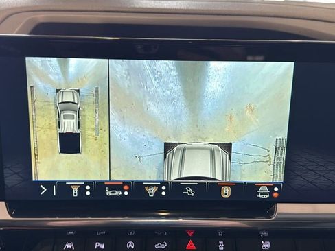 New 2026 GMC Sierra 1500 SLT w/ SLT Premium Plus Package image 38
