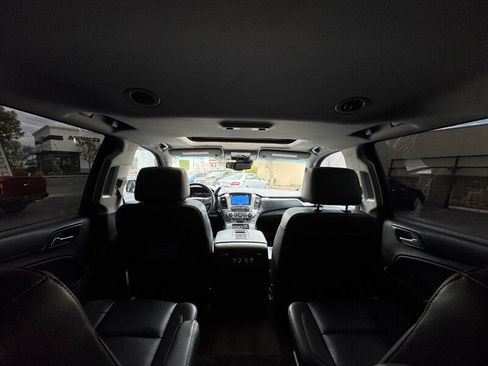 Used 2017 Chevrolet Tahoe LT w/ LT Signature Package RWD image 33