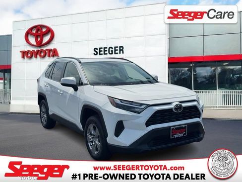 Certified 2025 Toyota RAV4 XLE w/ Convenience Package AWD/4WD image 1