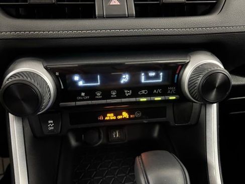 Used 2023 Toyota RAV4 LE image 20