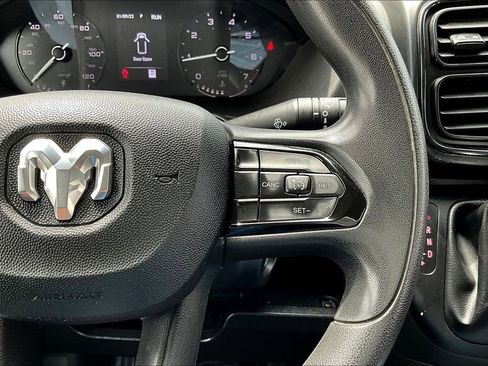 Used 2023 RAM ProMaster 2500 FWD image 10