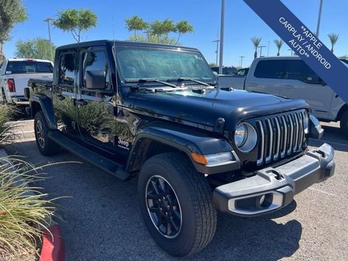 Used 2023 Jeep Gladiator Overland w/ Trailer Tow Package AWD/4WD image 3