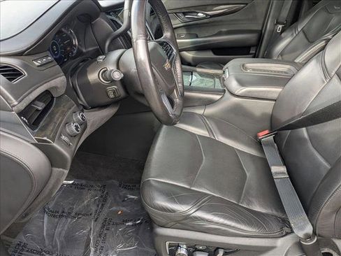 Used 2020 Cadillac Escalade Platinum image 16