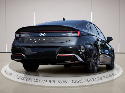 Used 2025 Hyundai Sonata SEL image 10