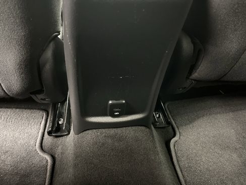 Used 2017 Chevrolet Cruze LT image 10