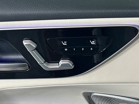Certified 2026 Mercedes-Benz GLC 300 image 11