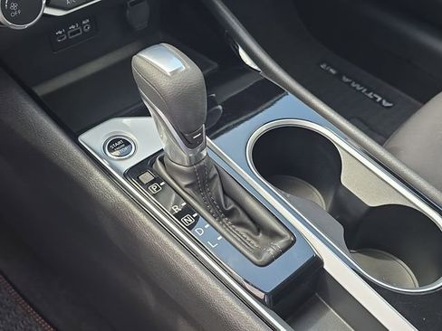Certified 2024 Nissan Altima 2.5 SV FWD image 25