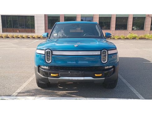 Used 2022 Rivian R1T Adventure AWD/4WD image 2