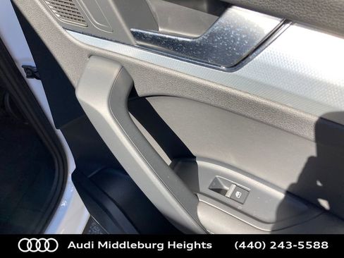 Certified 2024 Audi Q5 2.0T Premium Plus w/ Premium Plus Package image 34