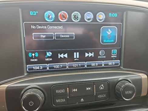 Used 2019 GMC Sierra 2500 Denali w/ Duramax Plus Package AWD/4WD image 21