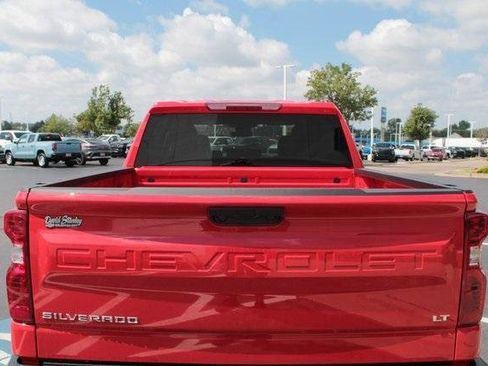 New 2026 Chevrolet Silverado 1500 LT image 9