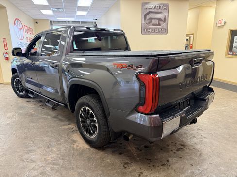 Used 2026 Toyota Tundra SR5 w/ TRD Off-Road Package AWD/4WD image 10