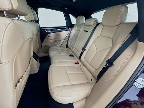 New 2026 Porsche Macan S image 25
