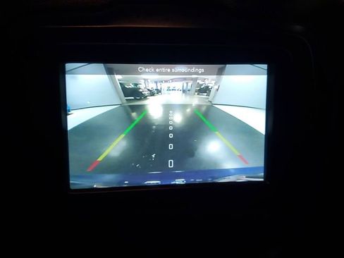 Used 2021 Jeep Renegade Latitude image 25