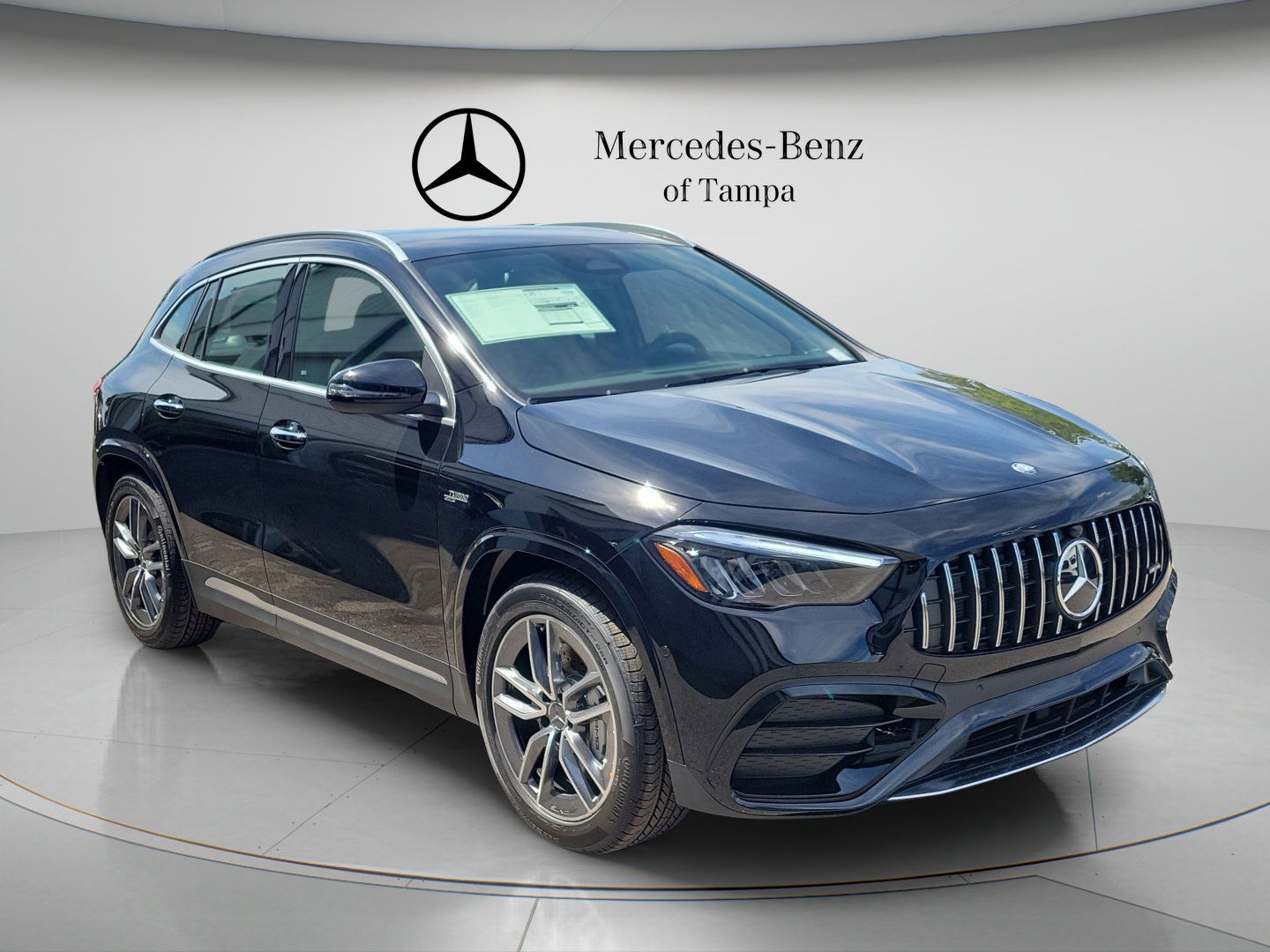New 2026 Mercedes-Benz GLA 35 AMG 4MATIC image 4