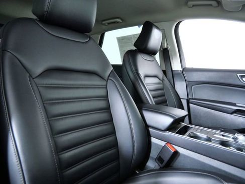 Used 2024 Ford Edge SEL w/ Convenience Package AWD/4WD image 12