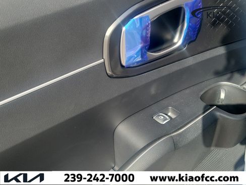 New 2026 Kia Sorento S FWD image 13