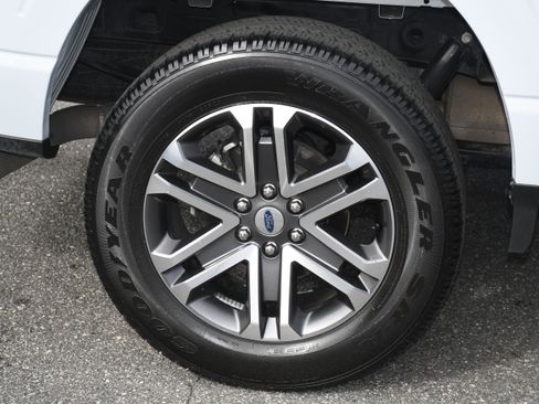 Used 2022 Ford F150 XL w/ STX Appearance Package image 20