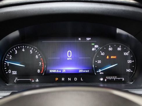 Used 2023 Ford Explorer XLT image 35