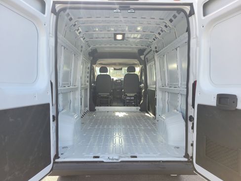 New 2026 RAM ProMaster 2500 image 9