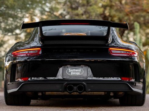 Used 2018 Porsche 911 GT3 image 14
