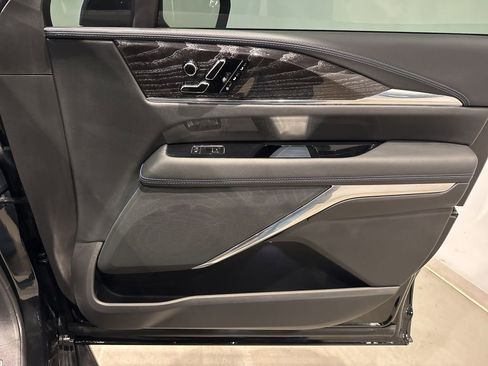 Used 2026 Cadillac Escalade IQ Sport 1 w/ LPO, ONYX Package image 52