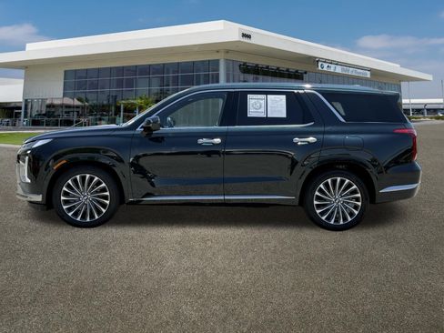 Used 2024 Hyundai Palisade Calligraphy FWD image 6