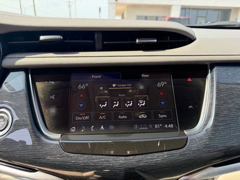 Used 2024 Cadillac XT6 Premium Luxury w/ Technology Package FWD image 34