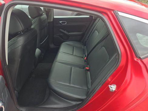 Used 2023 Acura Integra image 4