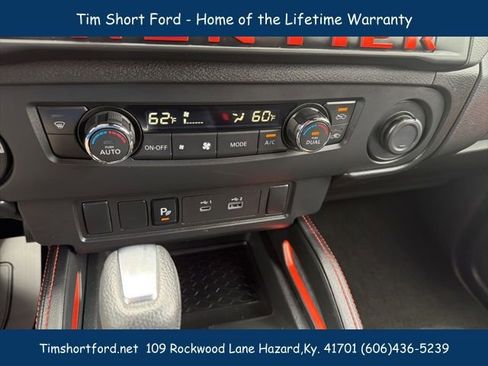 Used 2025 Nissan Frontier PRO-4X image 16