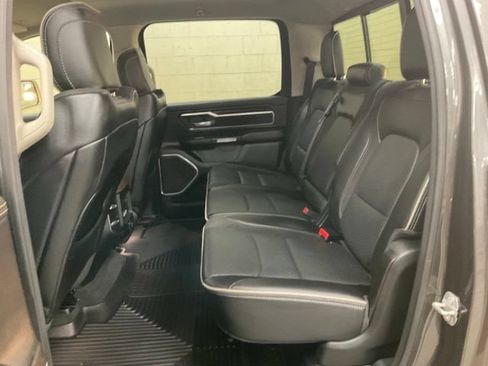 Used 2022 RAM 1500 Laramie AWD/4WD image 14
