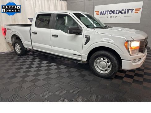 Used 2023 Ford F150 XL w/ Trailer Tow Package image 2