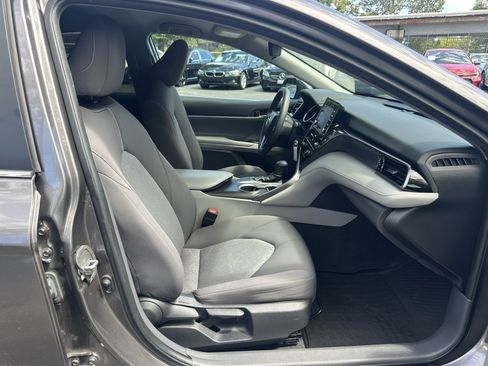 Used 2023 Toyota Camry LE FWD image 20